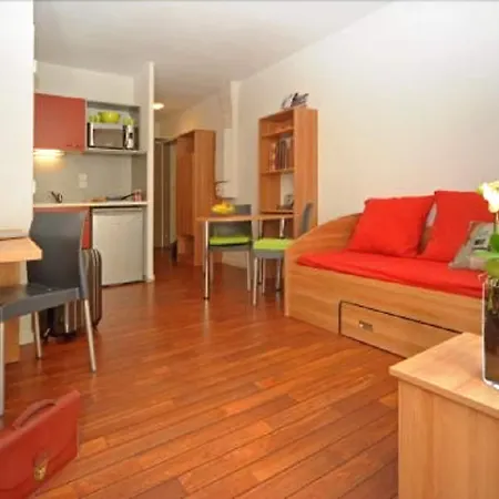 Zola Park Aparthotel Villeurbanne