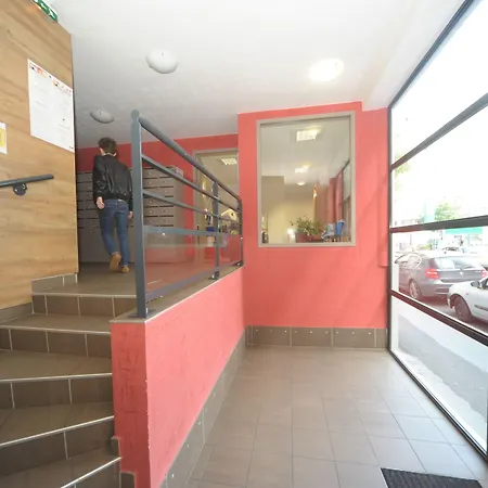 Zola Park Aparthotel Villeurbanne